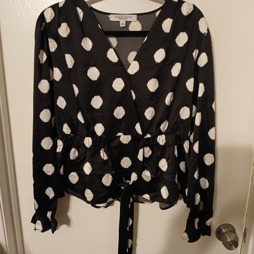 Sweet Rain Black and White Wrap Tie Front Blouse